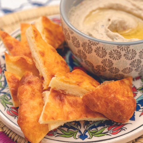 Low Carb Bread Cookbook: 23 Tasty and Easy Low Carb Breads